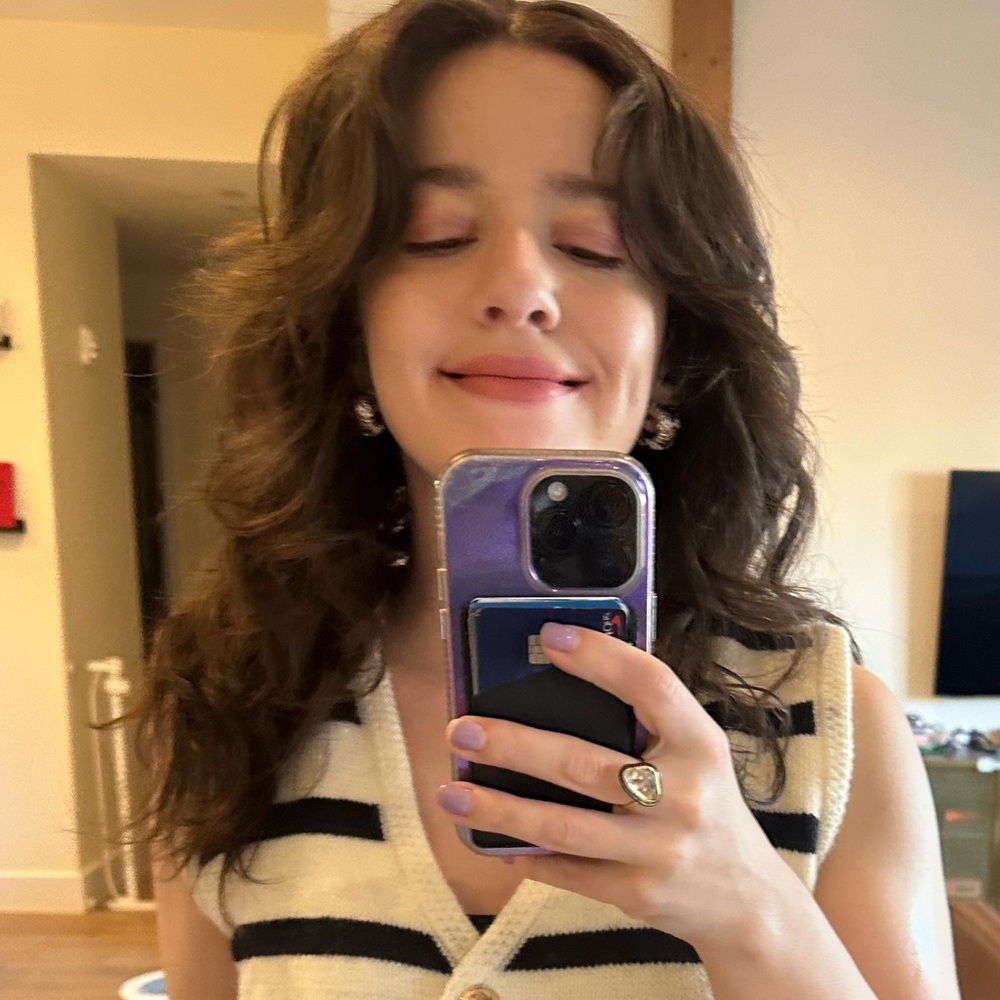 Meet your Posher, Lisa